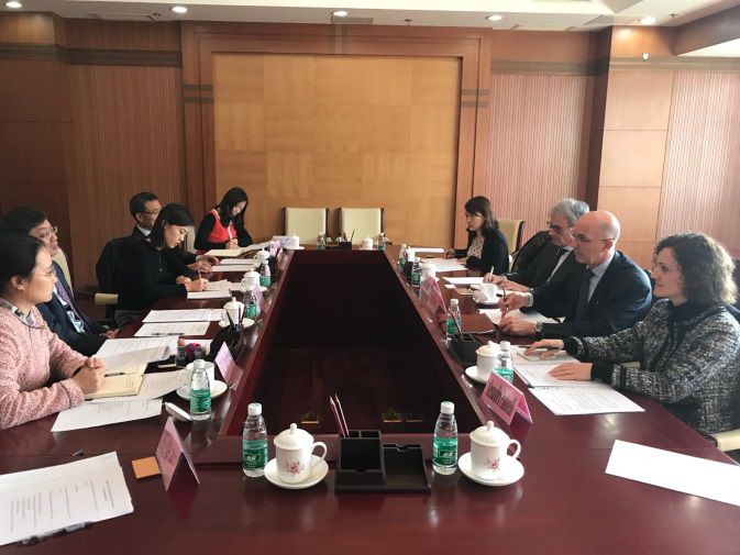 Italia - Cina, si rafforza la cooperazione scientifica e tecnologica