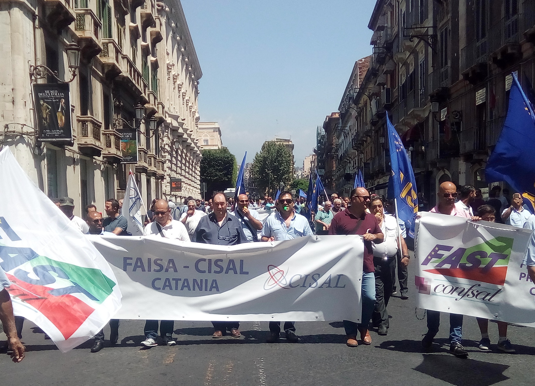 Il Movimento Sociale Fiamma Tricolore  sostiene la protesta per il diritto al lavoro dei dipendenti AMT&quot;.
