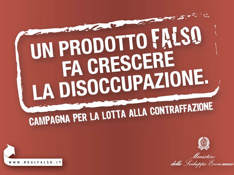 Frodi,  Coldiretti: &quot;Non solo Prada, contraffazione brucia 6,5 mld. Acquistano on line il 48,7% degli italiani che navigano su internet