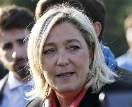 Le Pen: &quot;Non cambio idea sulla UE, chiediamo maggiore sovranità per la Francia o referendum per uscirne&quot;