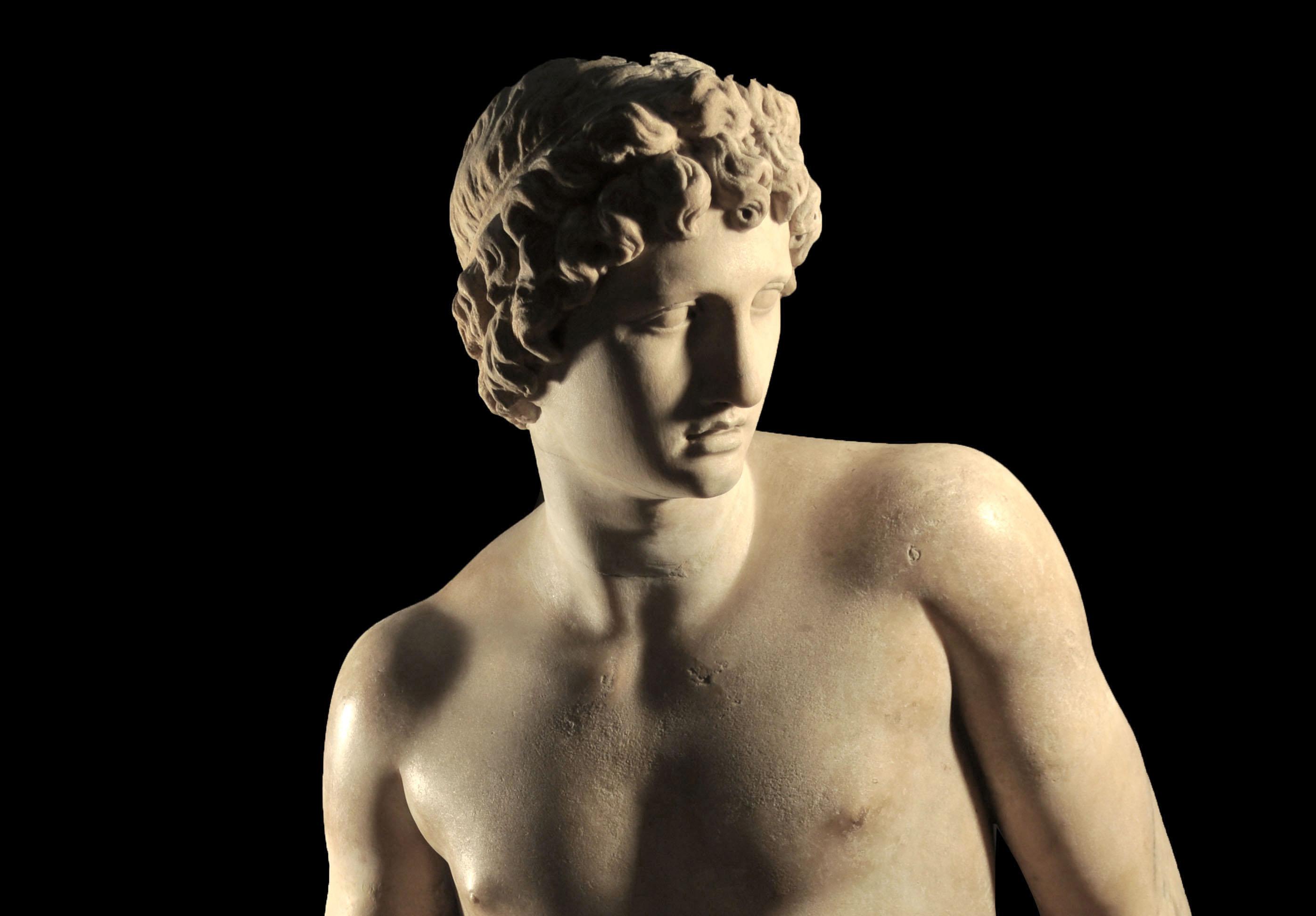 Uffizi: nuovo restauro da Italia Nostra torna in Galleria l’Apollo seduto