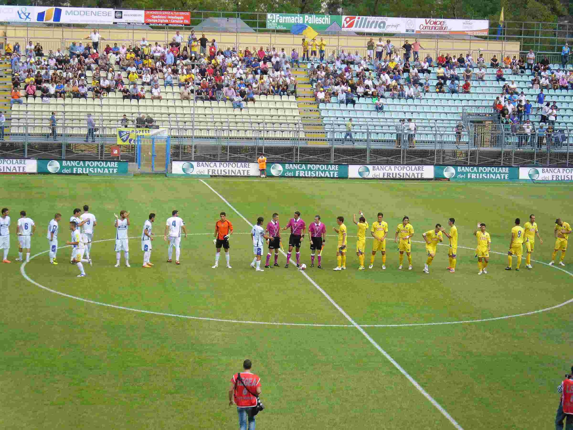Calcio Lega Pro : Il Frosinone batte la Carrarese e cancella il punto di penalizzazione