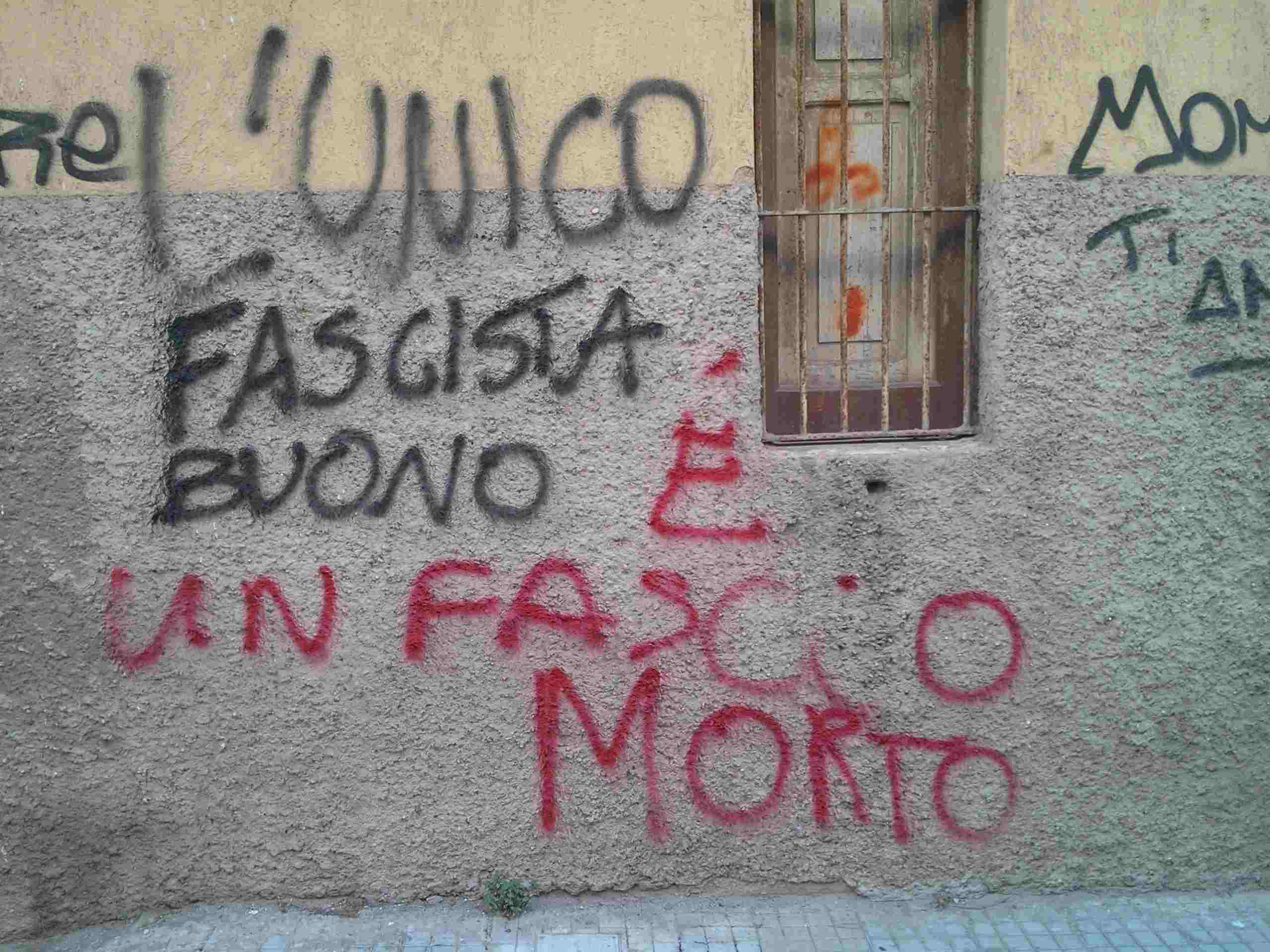 Crotone. Minacce di morte a militanti di Forza Nuova: Pirillo(FN):”No agli opposti estremismi. Sì alla rivoluzione sociale!”
