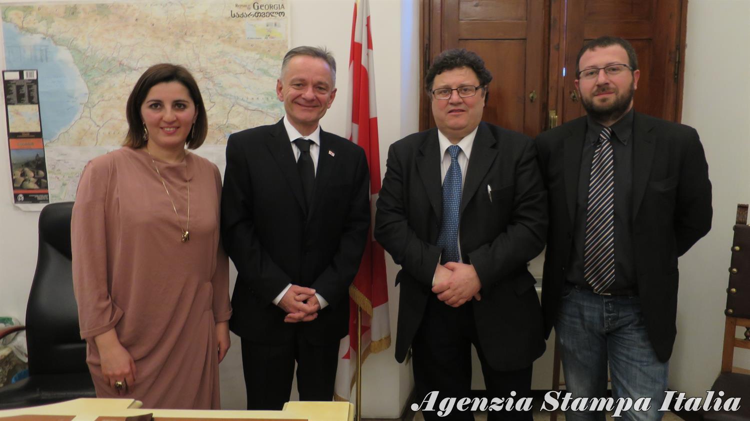 A breve intervista esclusiva con S.E. Karlo Sikharulidze, ambasciatore della Georgia in Italia