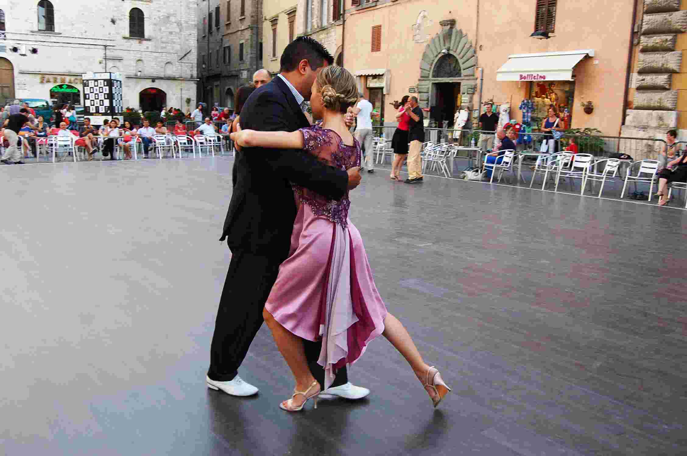 Nella città di Jacopone continua la magia di Todi Tango Festival