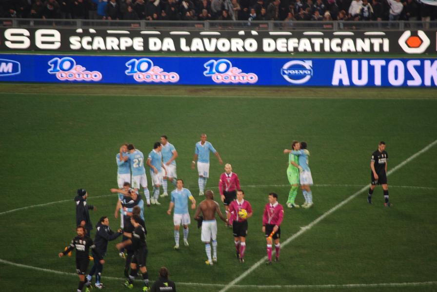 Calcio Coppa Italia: la Lazio è la prima finalista