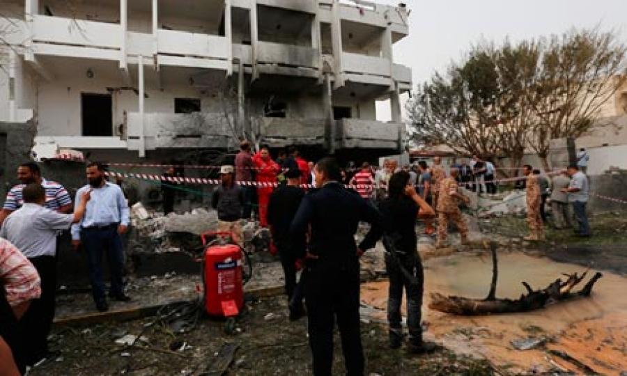 Libia: Attentato all'ambasciata francese di Tripoli