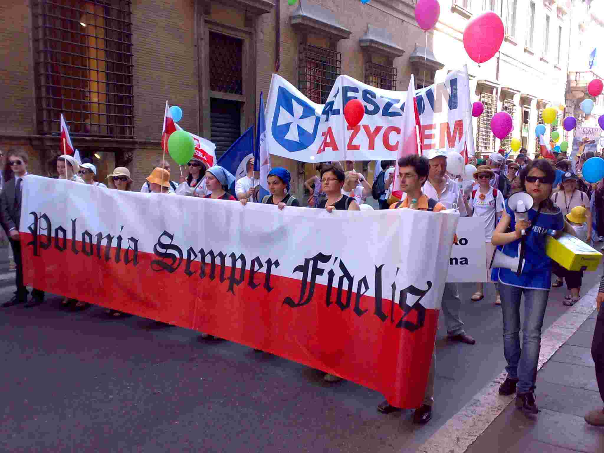 Roma. Massiccia adesione alla Marcia per la Vita