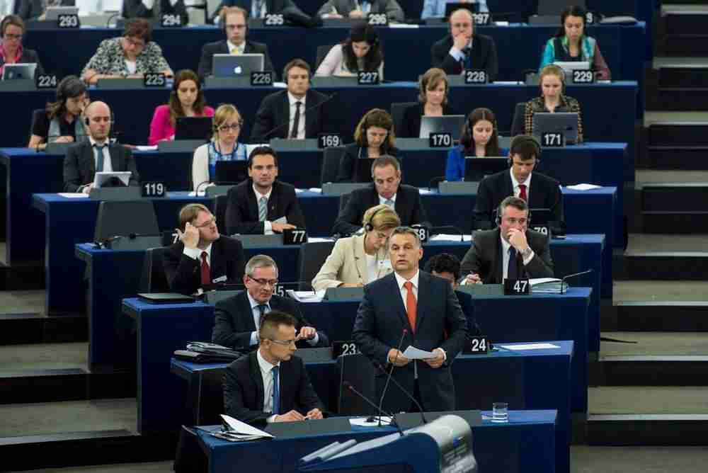 Ungheria. Continuano gli attacchi dei socialisti e liberisti al governo Orbán.  Dove sta andando l’Europa? 