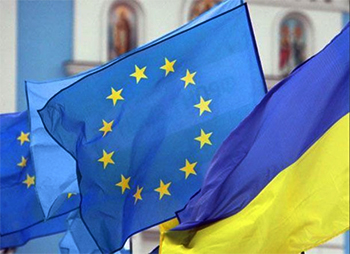 L’Ucraina firma l’accordo di associazione alla UE