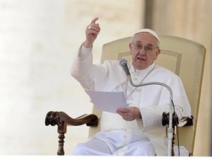 Udienza Fao. Papa Francesco:&quot;Produzione sufficente a sfamare i popoli della terra. Ma ancora oggi milioni di persone soffrono e muiono di fame&quot;.