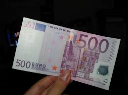 M5S: La banconota da 500 euro favorisce mafia e terrorismo. La BCE smetta di stamparle