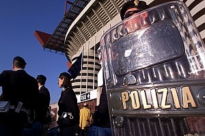 Non è stato convalidato l’arresto al tifoso genoano ferito prima di Inter-Genoa