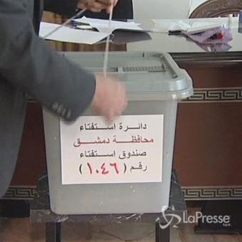 Siria: aperti i seggi per la nuova Costituzione