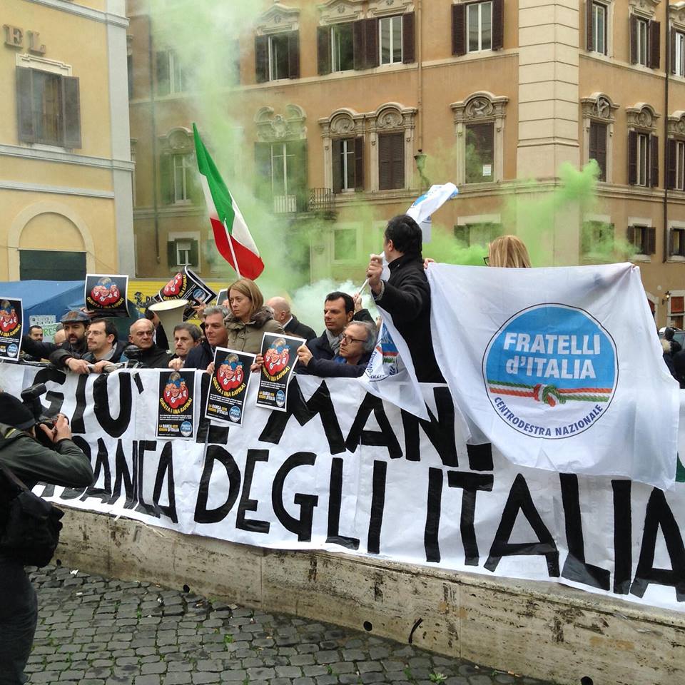 Imu-Bankitalia, manifestazione FdI:Giù le mani dalla banca degli italiani e raccolta firme per referendum abrogativo