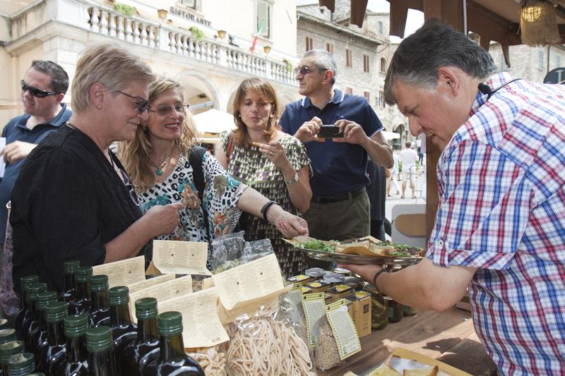 Assisi: Export del 'Made in Umbria' e promozione dei formaggi locali - Festival delle eccellenze umbre