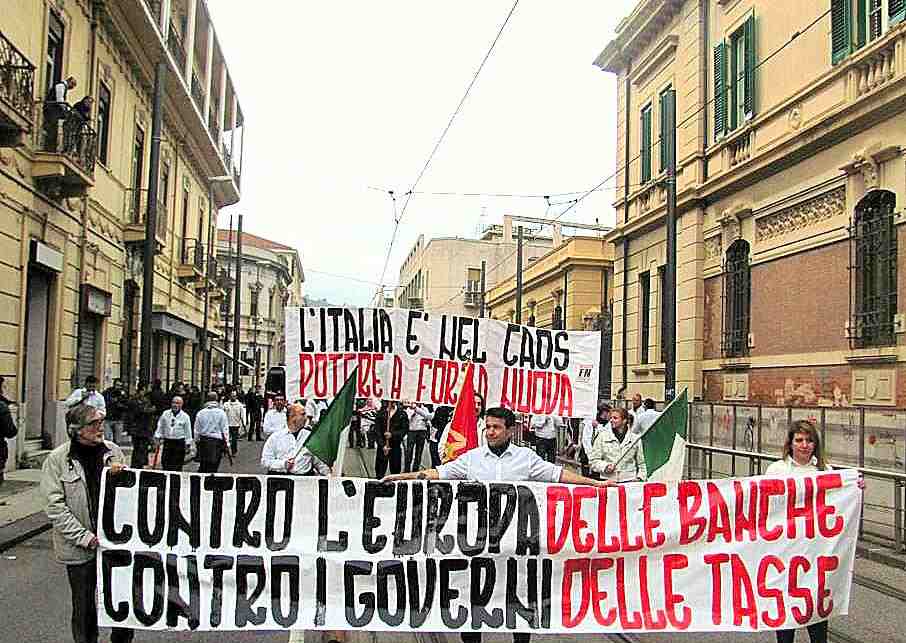 Messina: Forza Nuova Sicilia in piazza per l'Europa delle nazioni, contro l'Europa delle banche