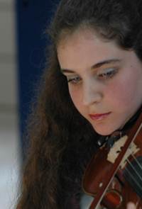 Domenica a Viagrande concerto delle giovani musiciste catanesi Giulia Giuffrida, violinista, e Allegra Ciancio, pianista