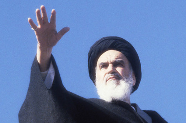 Imam Khomeini: l’identikit di un leader che servirebbe all’Italia di oggi