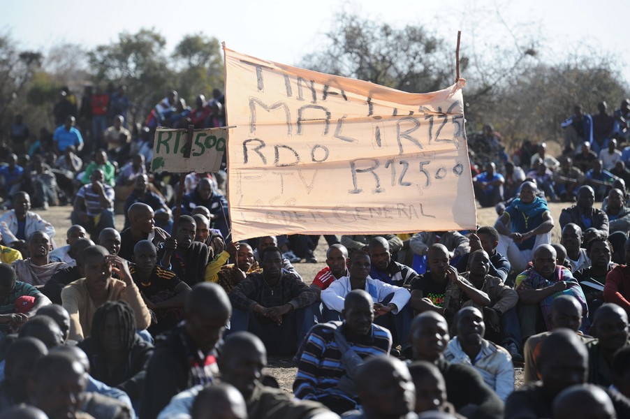 Sud Africa: continua la lotta dei minatori