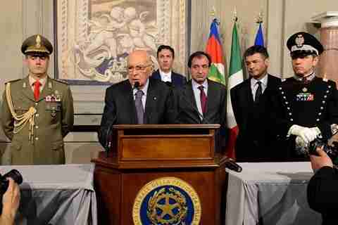 Napolitano affiderà l'incarico di formare il governo al leader del Pd Bersani 
