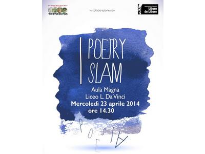 Chiudono gli “Incontri con la poesia contemporanea” e fanno “scontrare” i poeti nel poetry slam