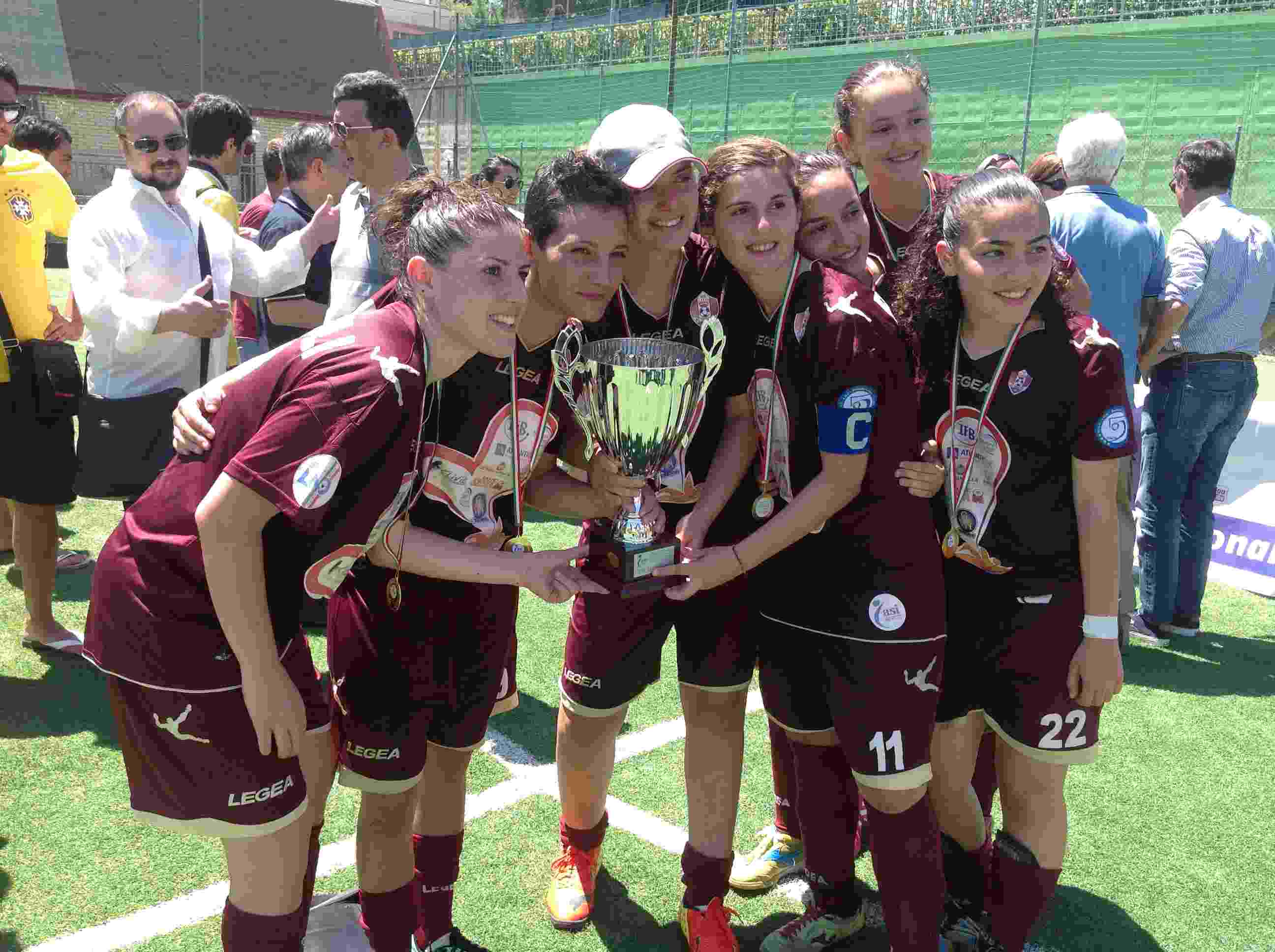 Calcio a 5 Femminile. La Pro Reggina ’97 ha conquistato  il titolo di campione nazionale ASI 2014 