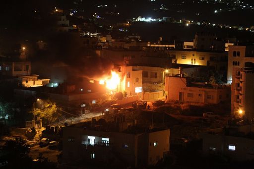 Raid israeliani contro Hamas e Jihad dopo uccisione dei 3 giovani