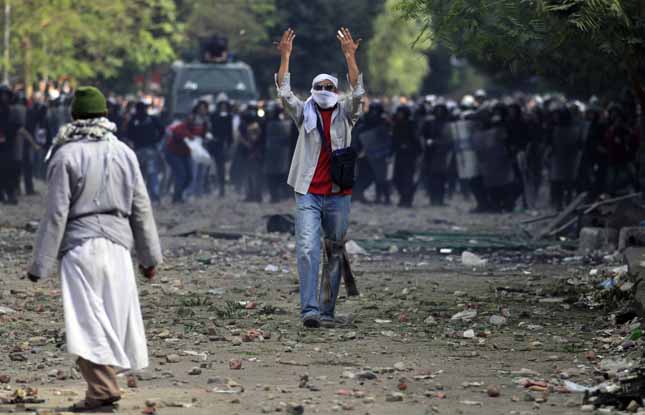 Egitto: almeno 20 morti negli scontri