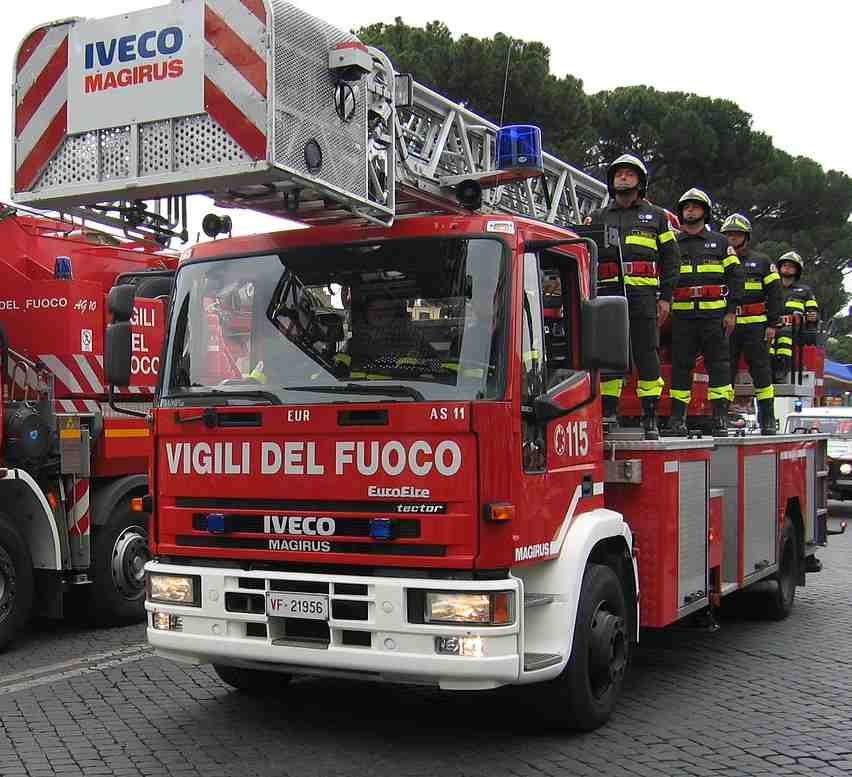 Direzione regionale Vigili del Fuoco  Umbria. Incendi Boschivi – Firma di una convenzione  