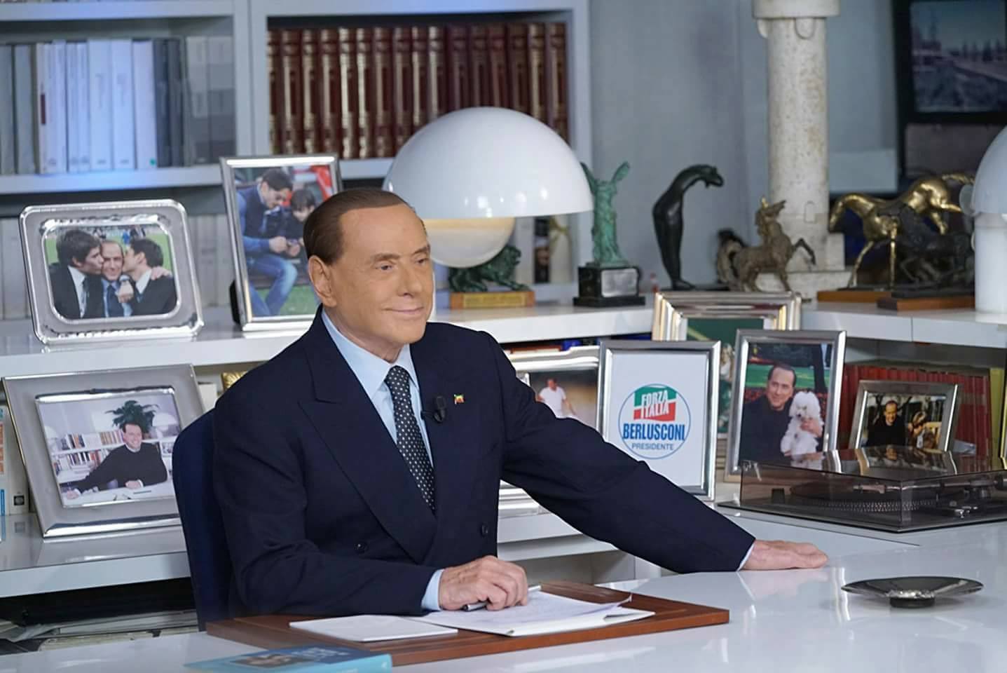 Berlusconi: Attendiamo decisioni del Presidente Mattarella ma siamo pronti al voto 