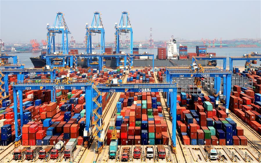 Cina. Rafforzate le misure per il sostegno all'economia, continua a crescere il commercio con gli Stati Uniti